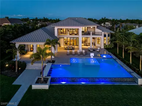 17416 Via Lugano Ct, Miromar Lakes, FL 33913