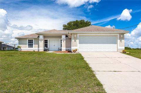 7003 Brazil Cir, Labelle, FL 33935