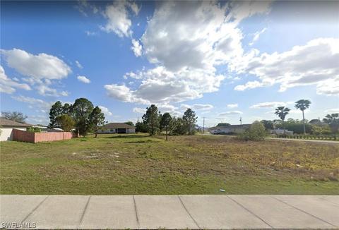 4311 12th St W, Lehigh Acres, FL 33971