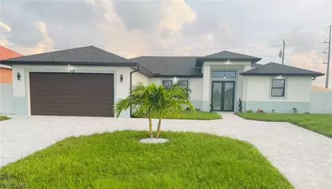 428 NW 8th Ter, Cape Coral, FL 33993