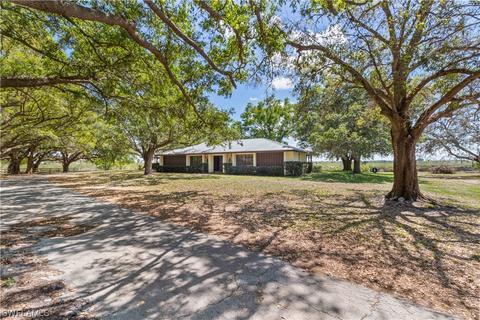 2400 Mangrove Rd, Punta Gorda, FL 33982