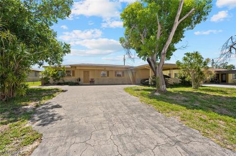 4911 Vincennes St #A-B, Cape Coral, FL 33904