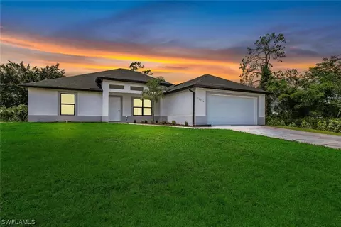 12082 Maiden Ln, Bonita Springs, FL 34135
