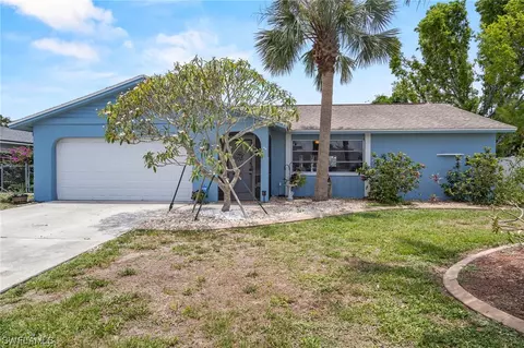 1304 SE 34th St, Cape Coral, FL 33904