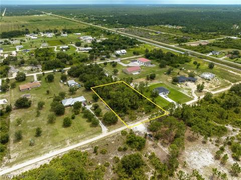 7825 14th Ter, Labelle, FL 33935 photo 4