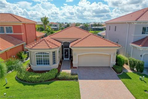 15369 Laguna Hills Dr, Fort Myers, FL 33908