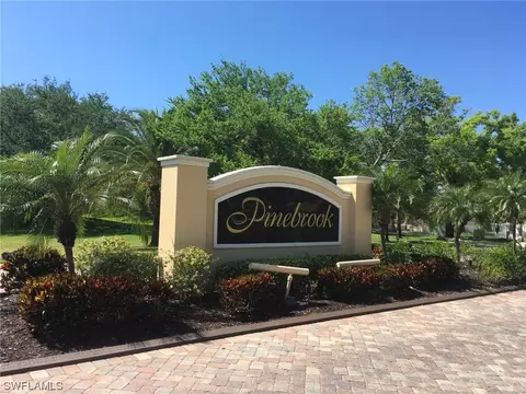 5354 Governors Dr, Fort Myers, FL 33907