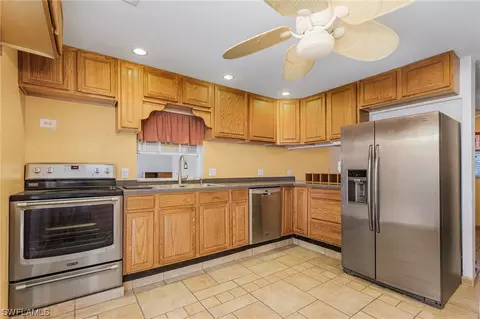 14675 Stringfellow Rd, Bokeelia, FL 33922 photo 12