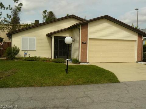 5661 Longleaf Dr, North Fort Myers, FL 33917
