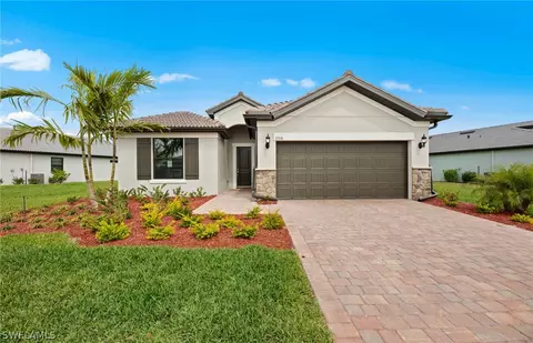 17098 Oakstead Dr, Alva, FL 33920