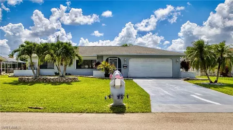 3517 SE 8th Pl, Cape Coral, FL 33904