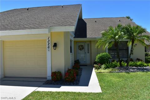 1326 Park Lake Dr #29-R, Naples, FL 34110