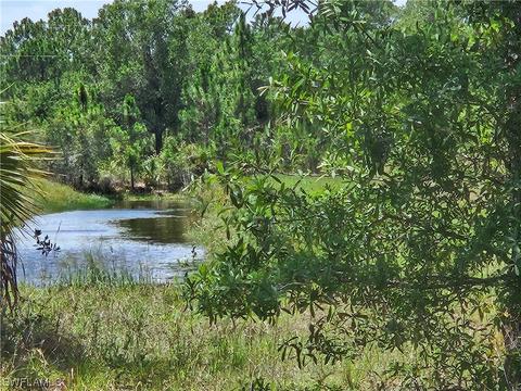 1122 Ramose St E, Lehigh Acres, FL 33974