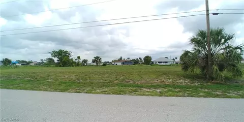 2613 NE 20th Pl, Cape Coral, FL 33909