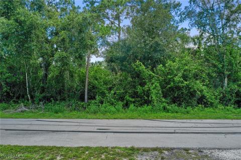 6124 Humboldt Ave, Fort Myers, FL 33905