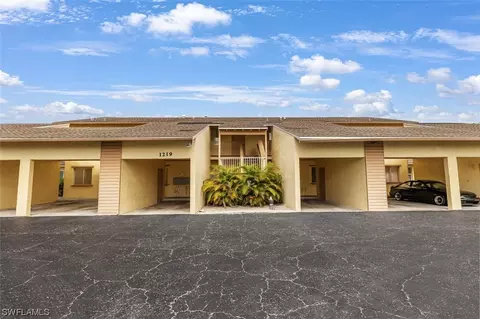 1219 SE 23rd Pl #7, Cape Coral, FL 33990