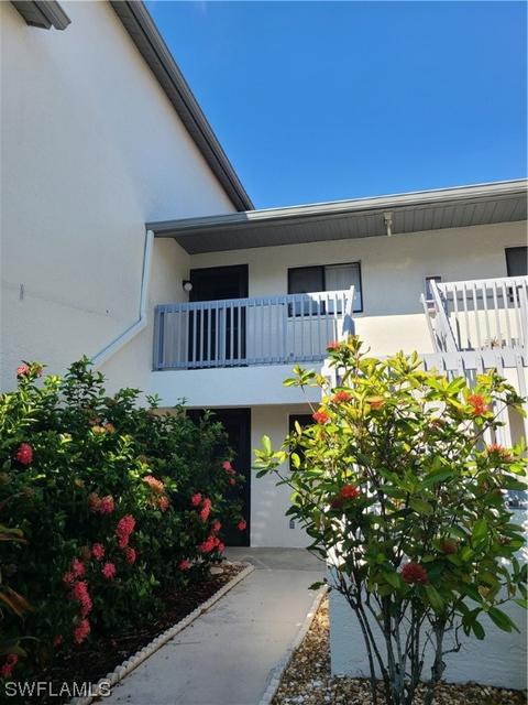 17455 Lueerry Hill Dr #B, Fort Myers, FL 33908