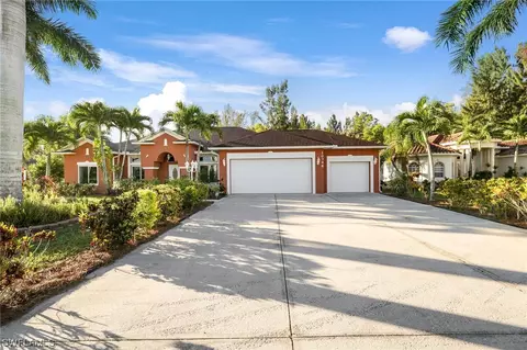 10348 Wood Ibis Ave, Bonita Springs, FL 34135