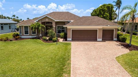 11908 Princess Grace Ct, Cape Coral, FL 33991