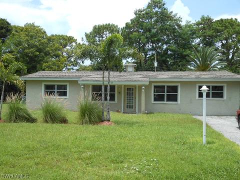 111 Clayton Ave, Lehigh Acres, FL 33936