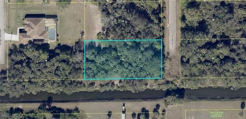 401 Cleveland Ave, Lehigh Acres, FL 33936