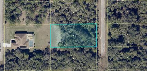 403 Cleveland Ave, Lehigh Acres, FL 33936