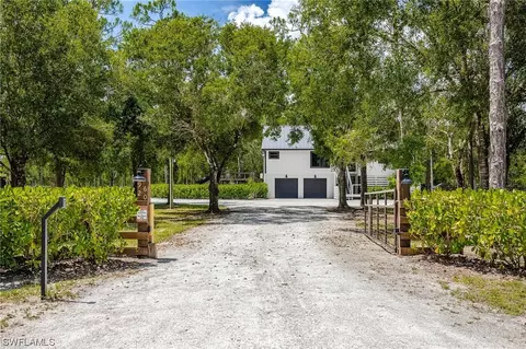 9620 Quail Run, North Fort Myers, FL 33917