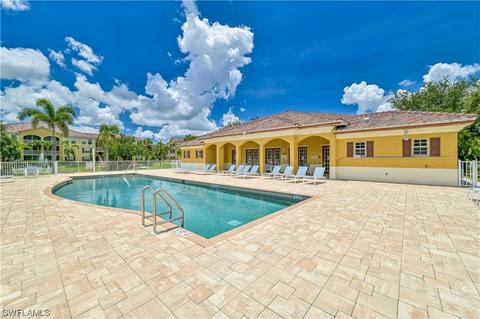 4127 Residence Dr #421, Fort Myers, FL 33901