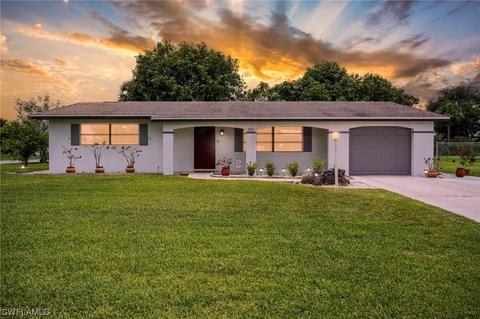 534 Pennview Ave, Lehigh Acres, FL 33936
