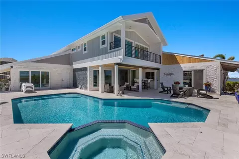 21521 Madera Rd, Fort Myers Beach, FL 33931