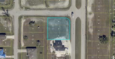 1130 Santa Barbara Blvd N, Cape Coral, FL 33993