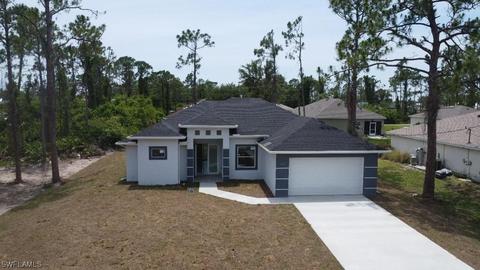 5423 Billings St, Lehigh Acres, FL 33971