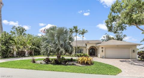 1282 Miracle Ln, Fort Myers, FL 33901