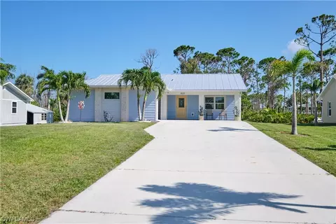 3633 Mango St, Saint James City, FL 33956