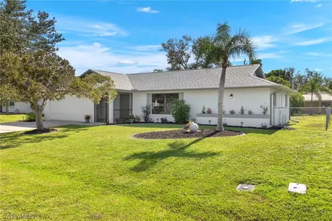 715 SE 9th Pl, Cape Coral, FL 33990