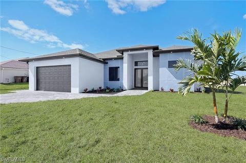 512 Juanita Pl E, Cape Coral, FL 33909