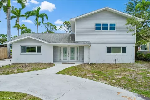 27304 Gasparilla Dr, Bonita Springs, FL 34135
