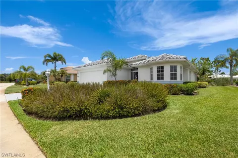 2021 Embarcadero Way, North Fort Myers, FL 33917