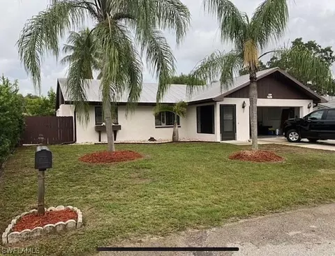 27251 Sun Aqua Ln, Bonita Springs, FL 34135