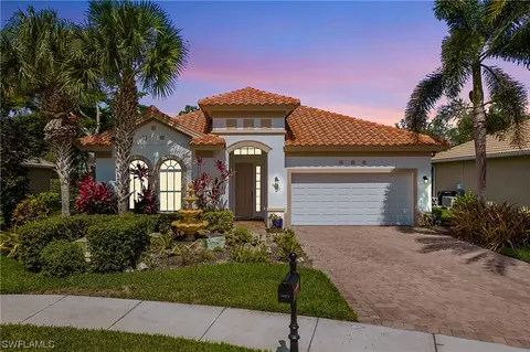 10571 Yorkstone Dr, Bonita Springs, FL 34135