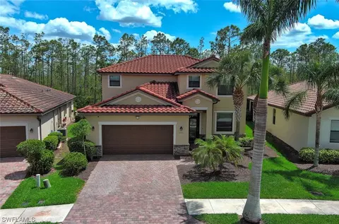 9356 River Otter Dr, Fort Myers, FL 33912