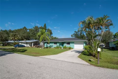 13456 3rd St, Fort Myers, FL 33905