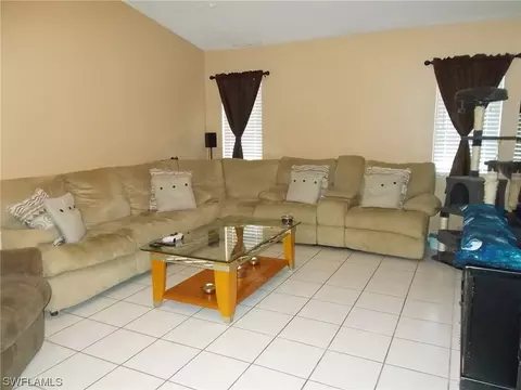 2007 E 8th St, Lehigh Acres, FL 33936 photo 3