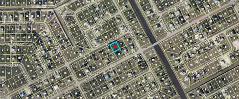 188-190 Pullman St, Lehigh Acres, FL 33974