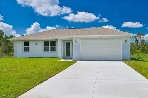 3513 Sunshine Blvd N, Lehigh Acres, FL 33971