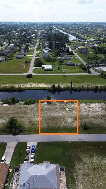 1009 NW 31st Pl, Cape Coral, FL 33993