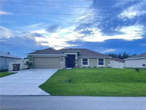 3818 Garden Blvd, Cape Coral, FL 33909