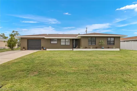 1235 SE 44th St, Cape Coral, FL 33904