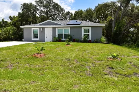 1030 March Ct, Labelle, FL 33935
