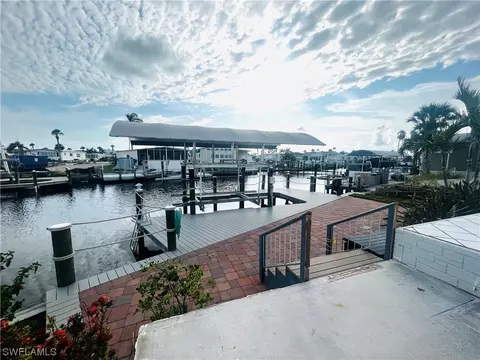 17750 Stevens Blvd, Fort Myers Beach, FL 33931